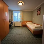 Mariazellerhof * Sankt Poelten
