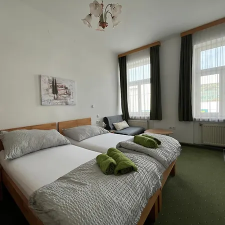 Hotell Mariazellerhof Sankt Poelten