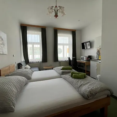 Hotell Mariazellerhof Sankt Poelten
