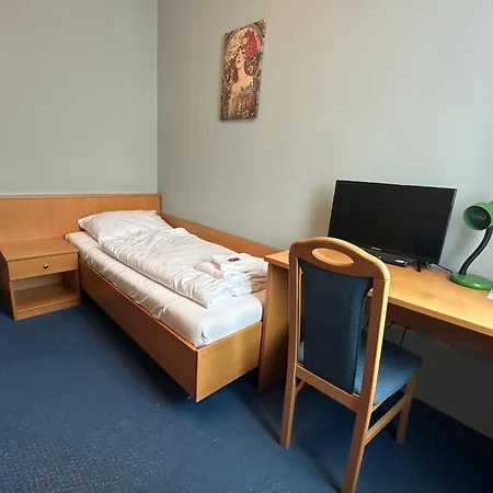 Hotell Mariazellerhof Sankt Poelten