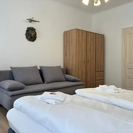 Hotell Mariazellerhof Sankt Poelten
