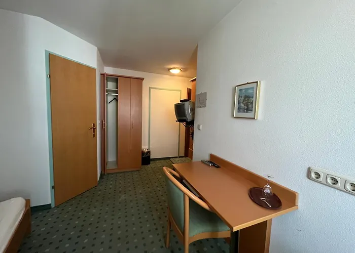 Hotel Mariazellerhof Sankt Poelten